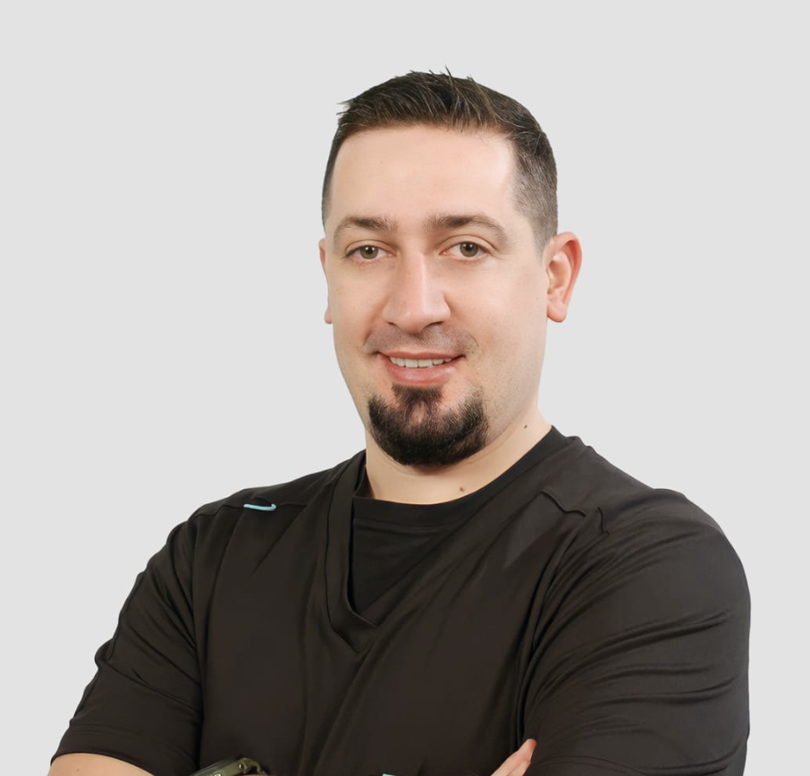 Dr. Endrit Mone